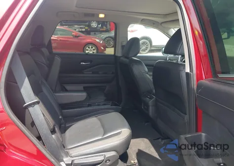 2022 Nissan Pathfinder Sl 2Wd z USA, uszkodzony, nr VIN 5N1DR3CB8NC226701